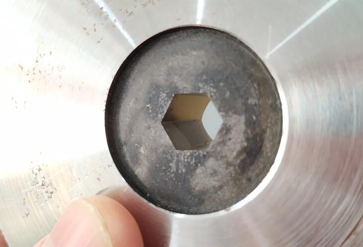 鎢鋼內孔拋光，呼叫強力<a href='http://www.yzsqyb.com' target='_blank'><u>流體拋光機</u></a>！